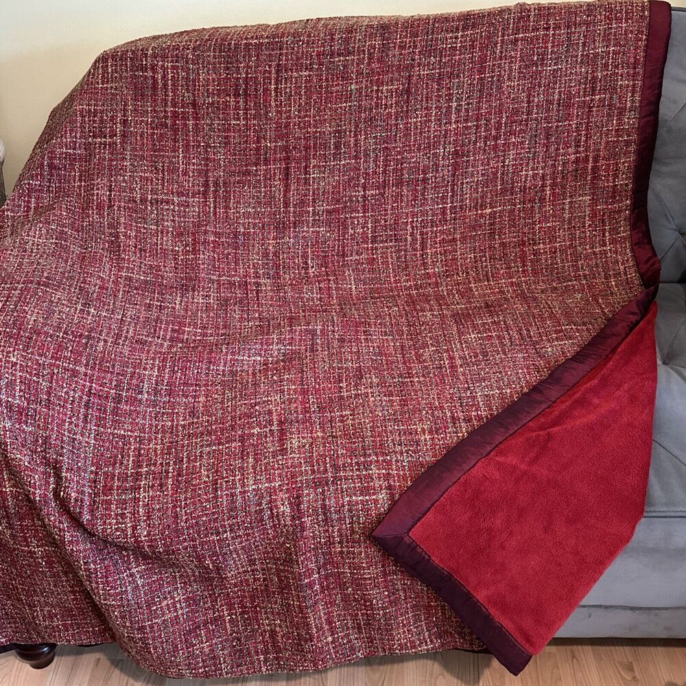 Noble Excellence Tapestry Throw Boucle Maroon Red 50”x60” Reversible Tweed‎